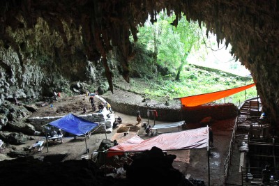Höhle des Homo floresiensis